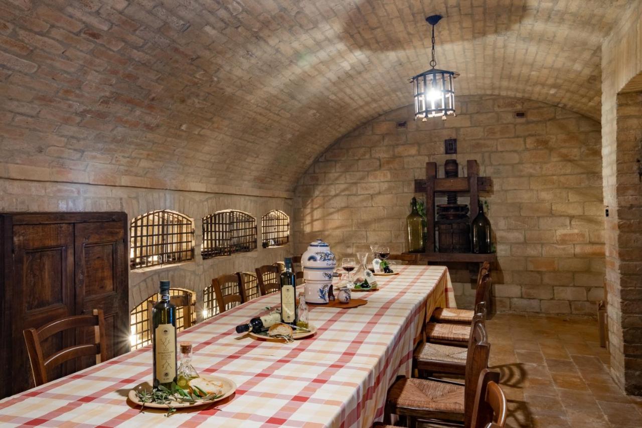 Agriturismo Le Cerque 콜라조네 외부 사진