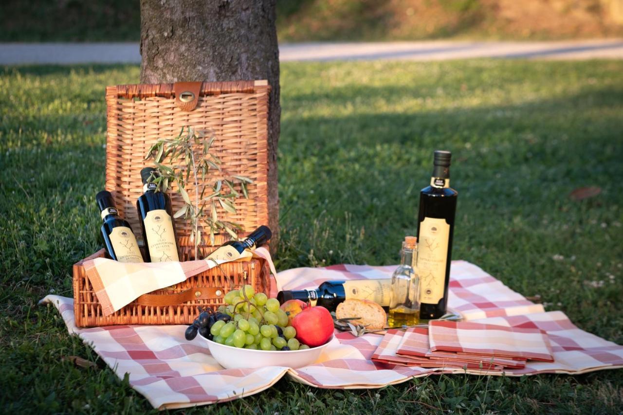 Agriturismo Le Cerque 콜라조네 외부 사진